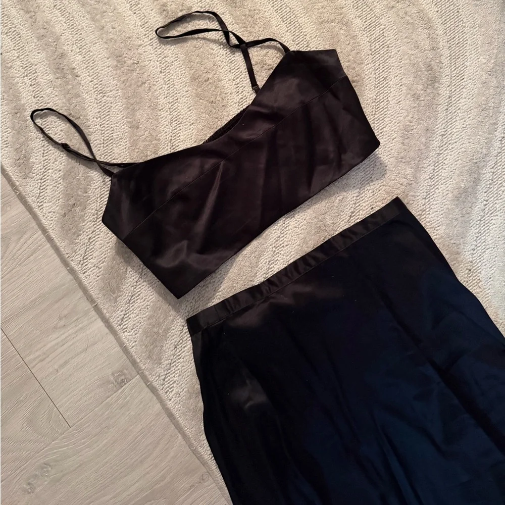 Reformation Black Silk Two Piece Set skirt with top 2P - Picture 2 of 5